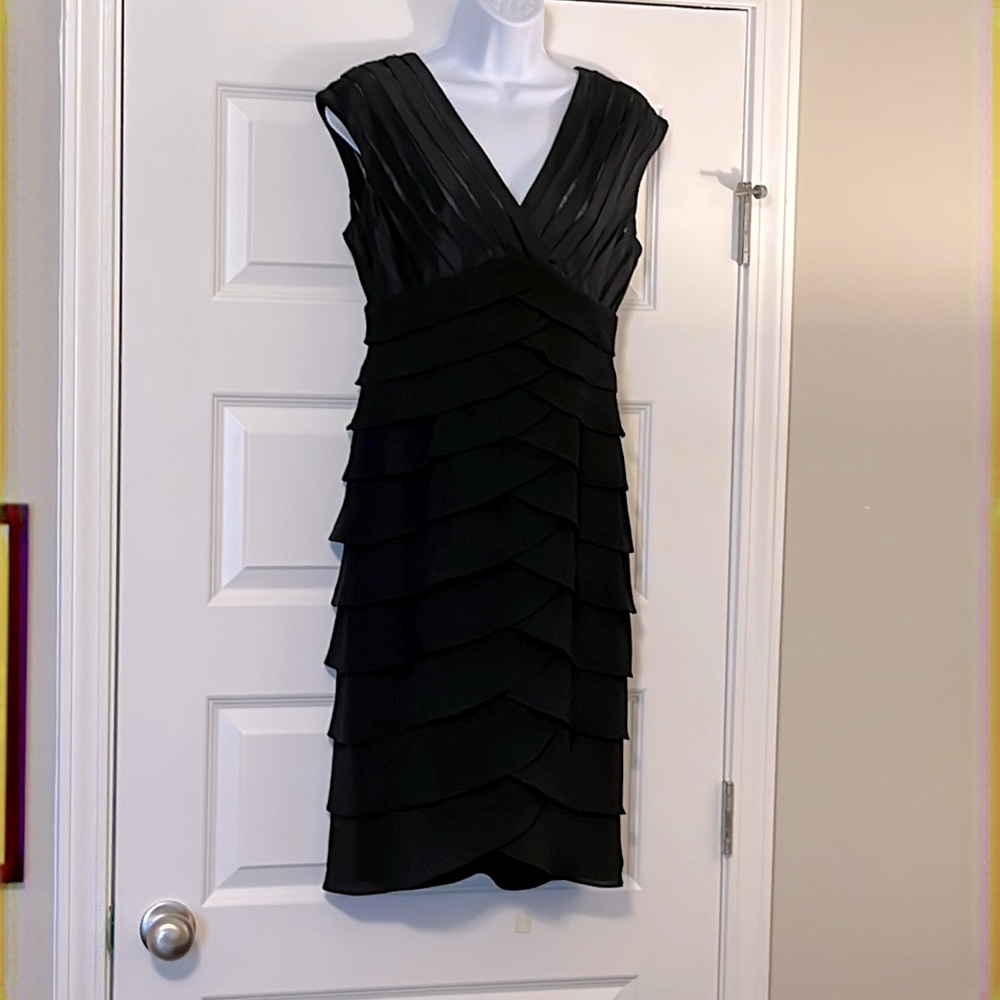 Sexy Black dress Adrianna Papell sz6